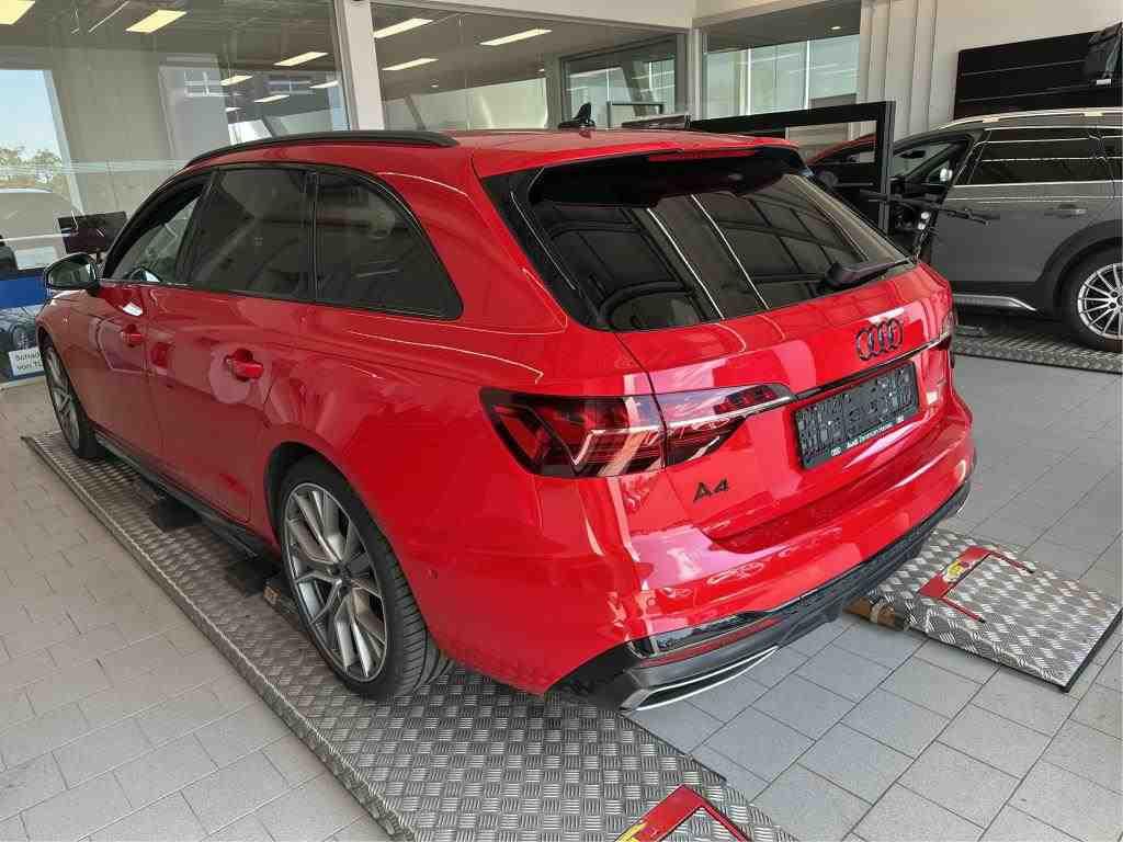 Audi A4 2022