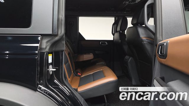 Ford Bronco 2024