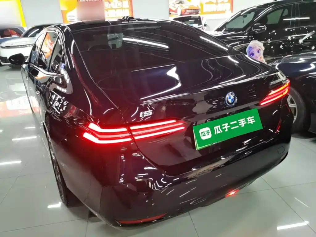 BMW i5 2024