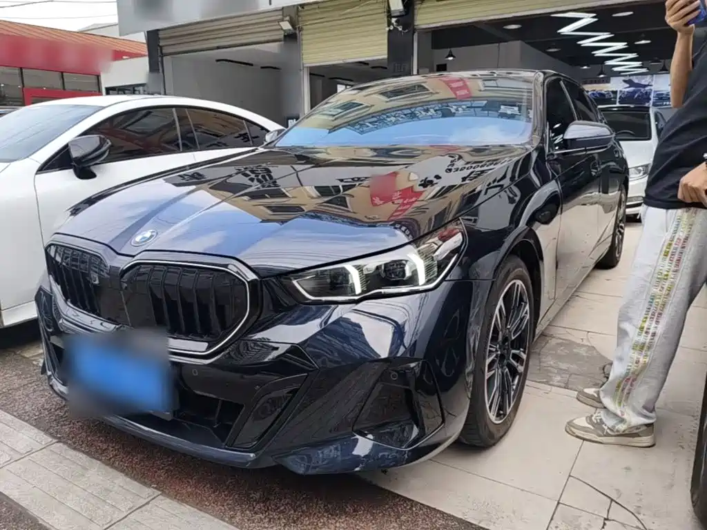 BMW 5 серии 2026