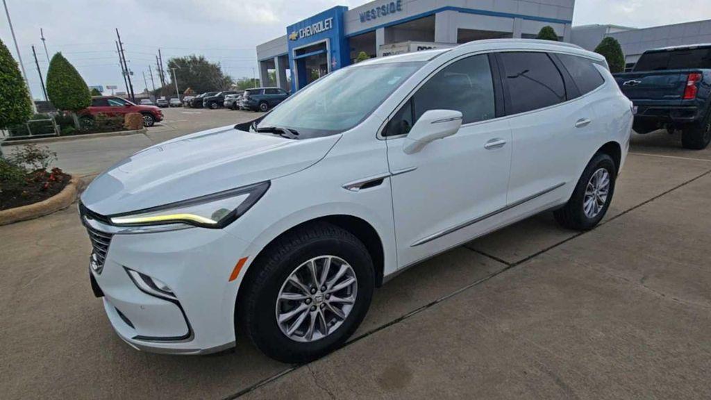 Buick Enclave 2023