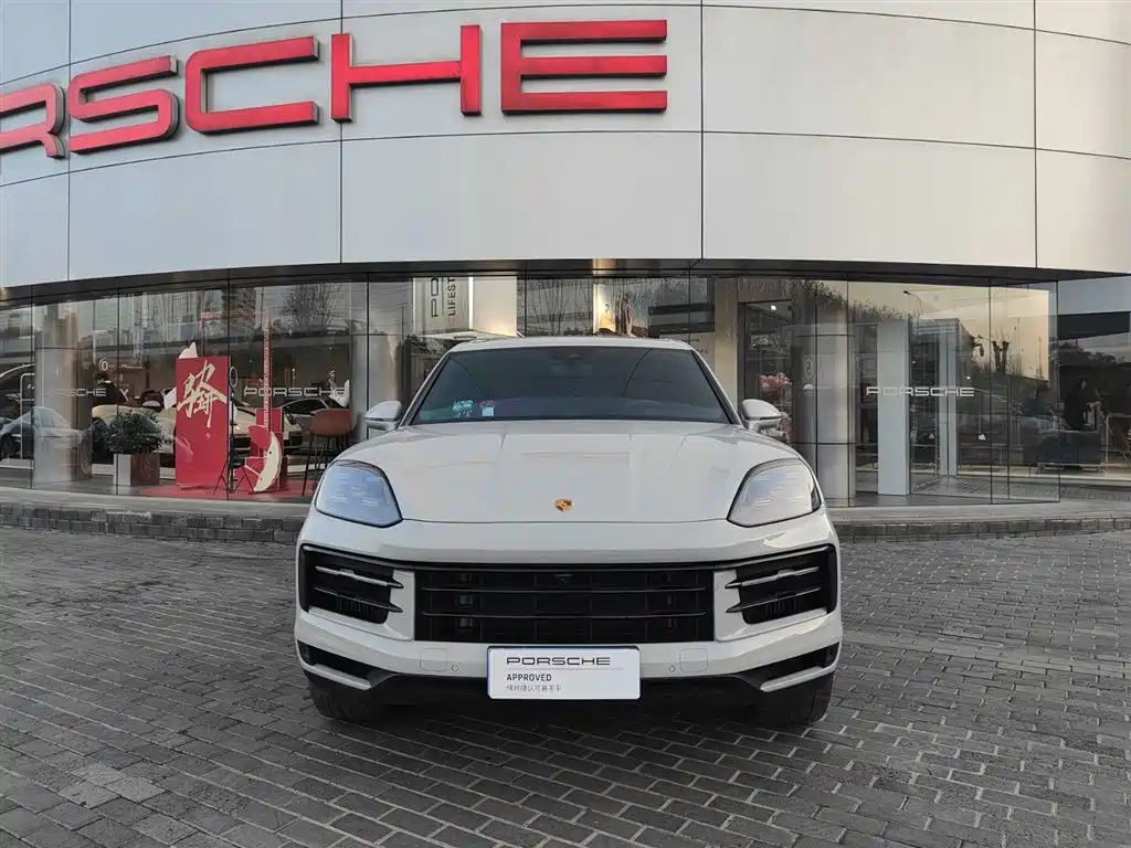 Porsche Cayenne 2024
