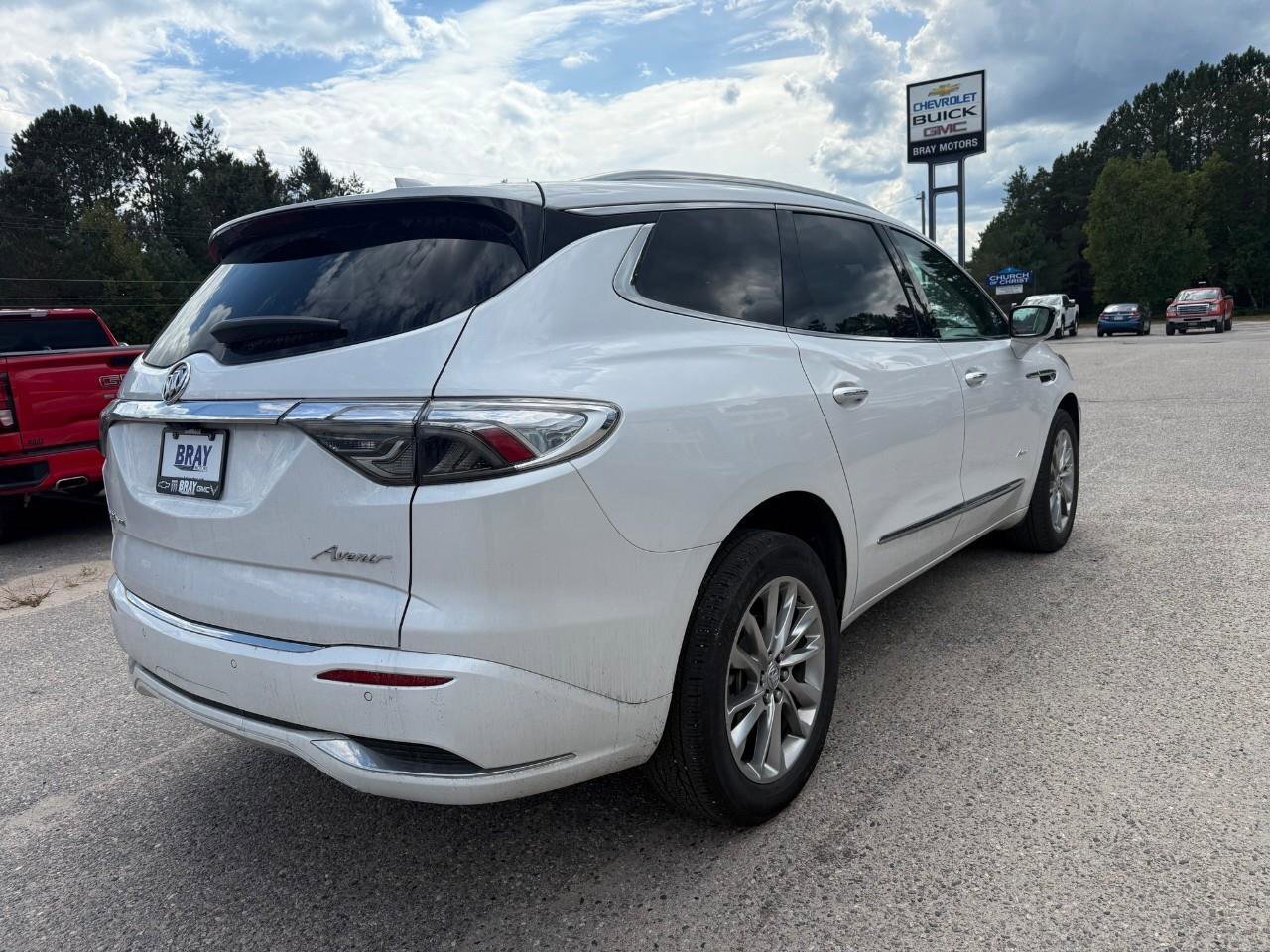 Buick Enclave 2024