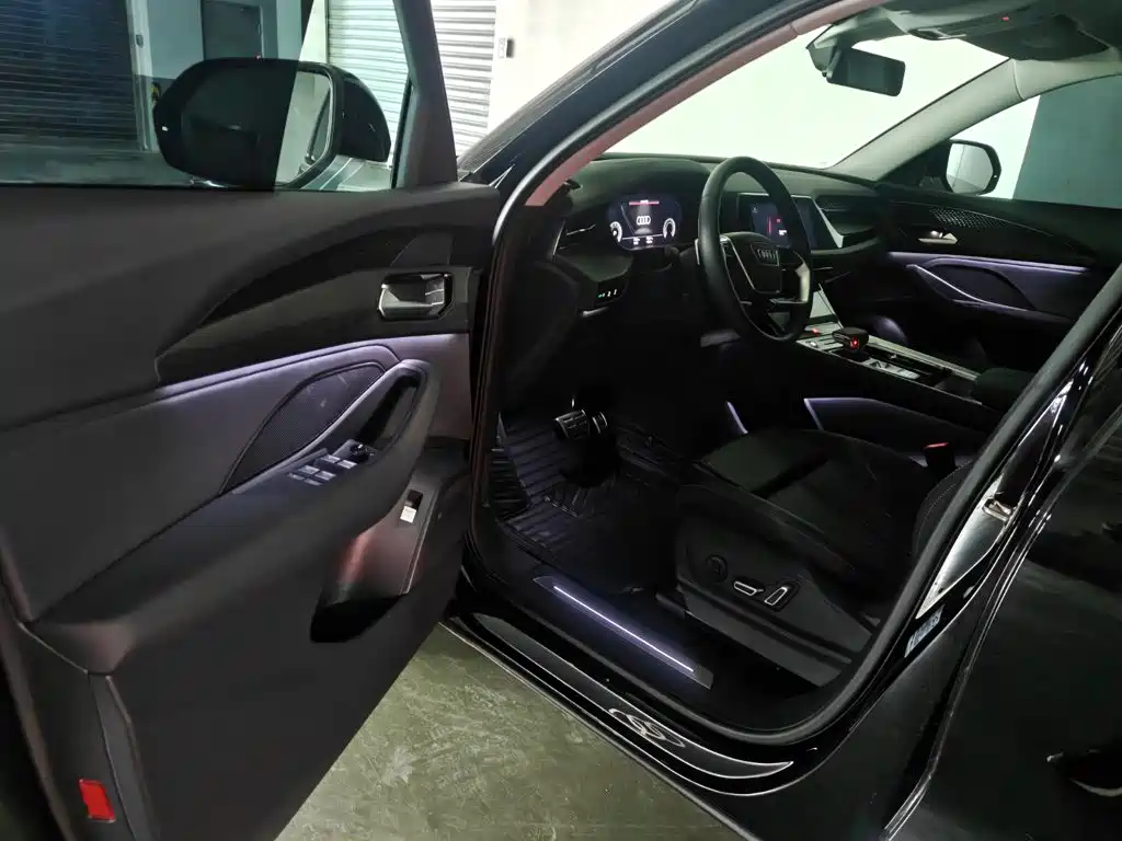 Audi Q6 2025