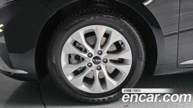 Kia K8 2021