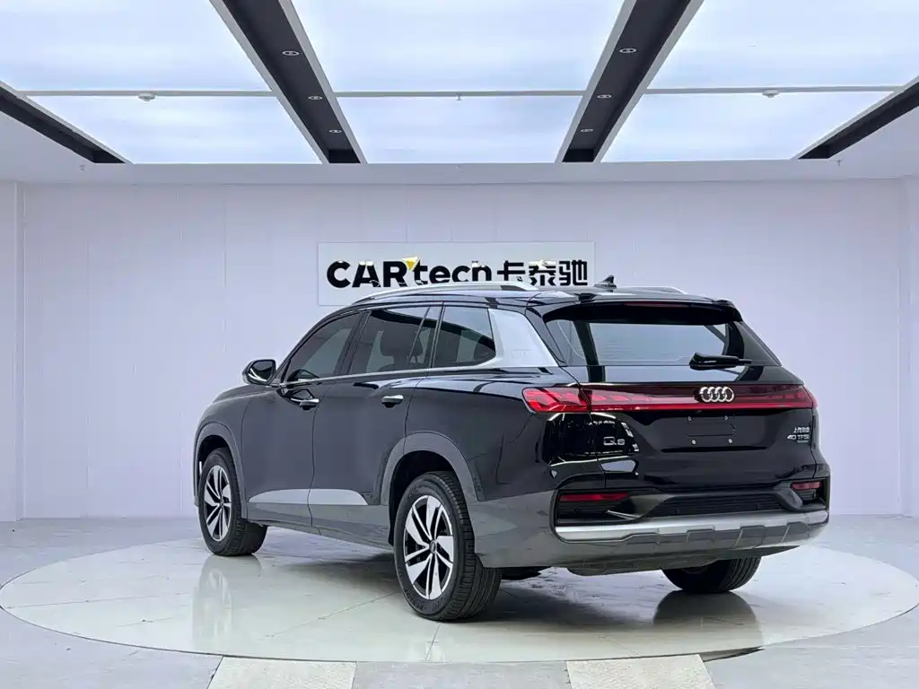 Audi Q6 2024