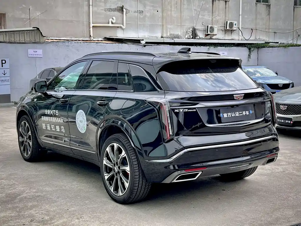 Cadillac XT5 2024