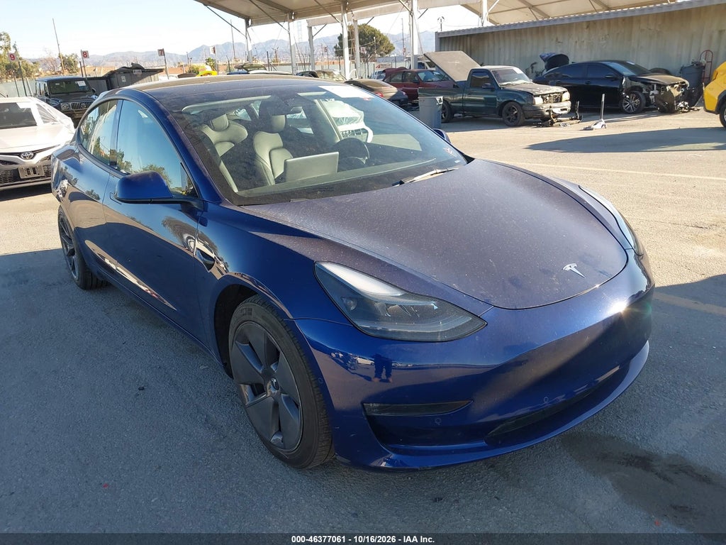 Tesla Model 3 2022