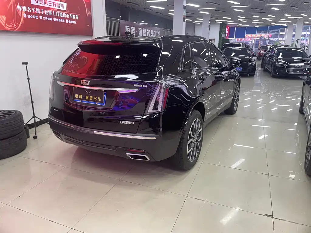 Cadillac XT5 2024