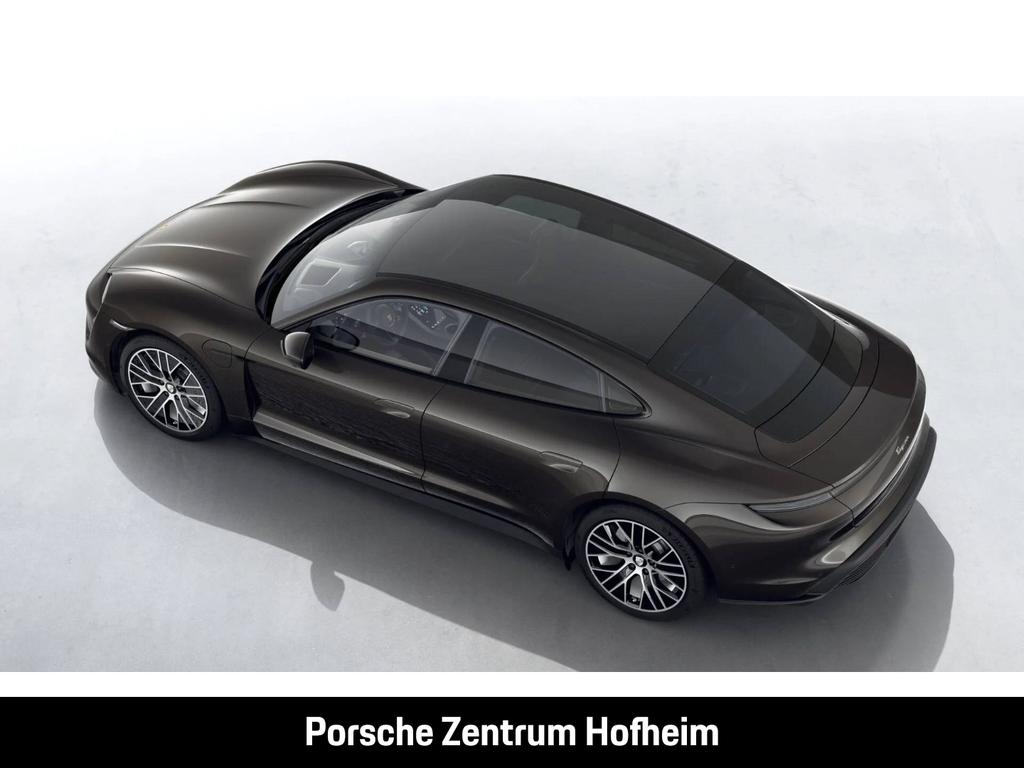 Porsche Taycan 2021