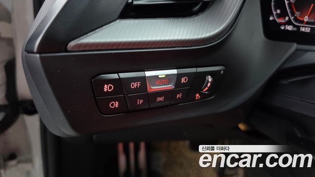 BMW 1 серии 2021