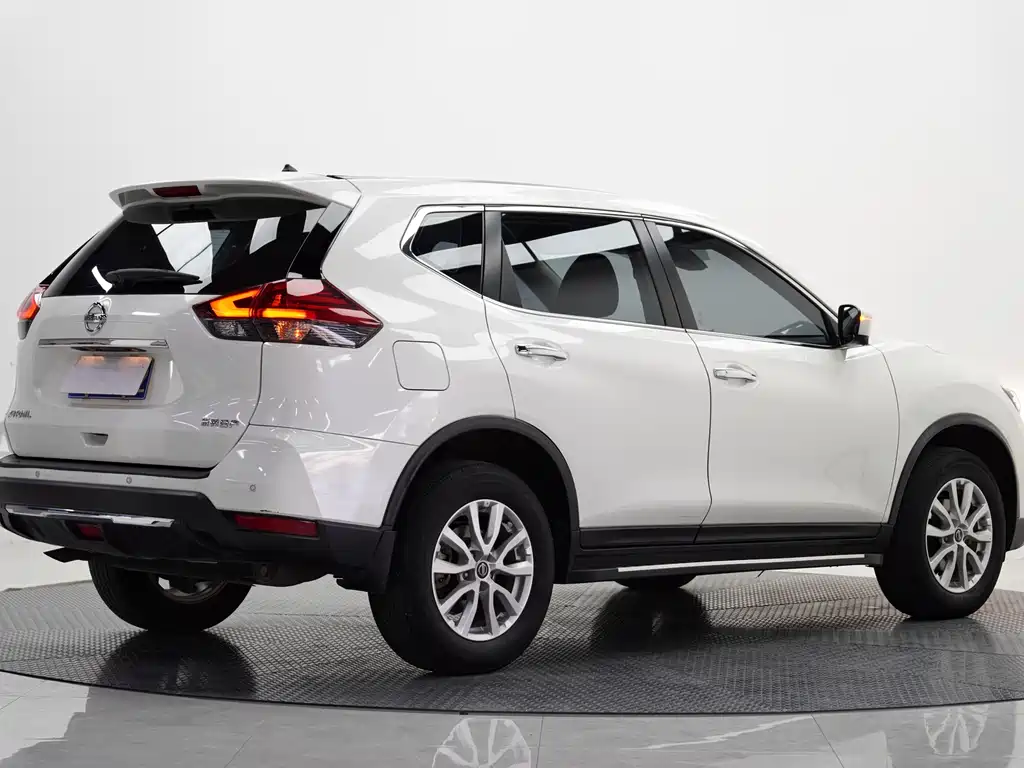 Nissan X-Trail 2021