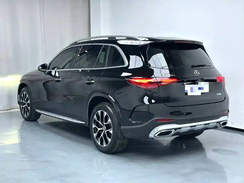 Mercedes-Benz GLC 2023