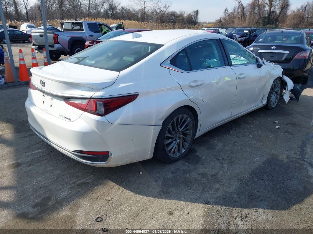 Lexus ES 2024