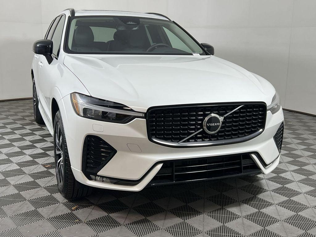 Volvo XC60 2025