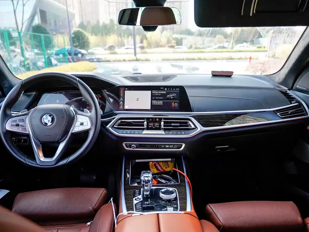 BMW X7 2023