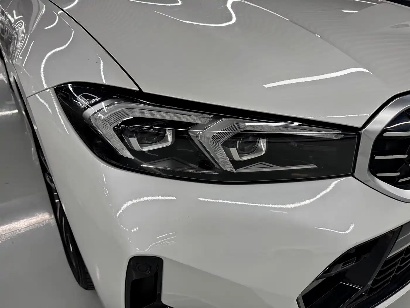 BMW 3 серии 2022