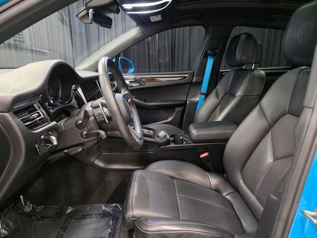 Porsche Macan 2023