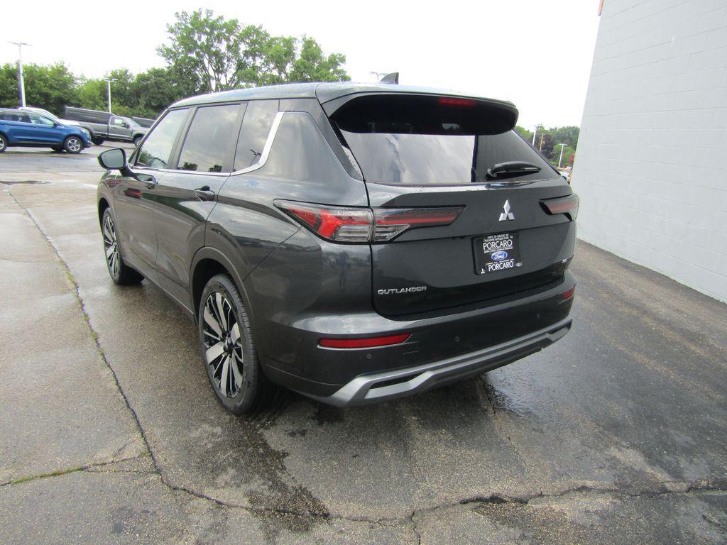 Mitsubishi Outlander 2026