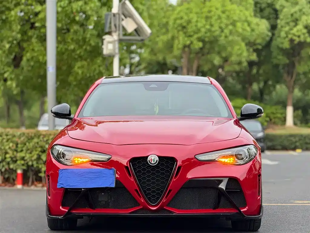 Alfa Romeo Giulia 2021