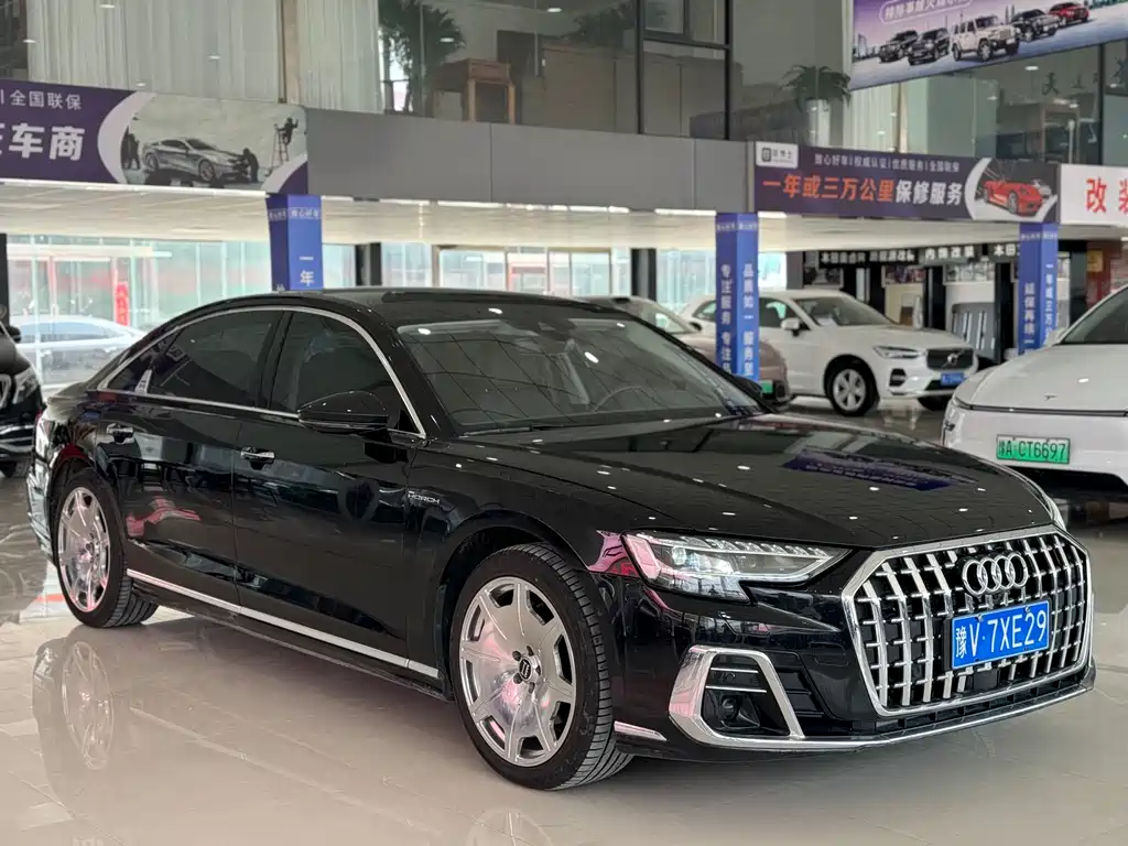 Audi A8 2023
