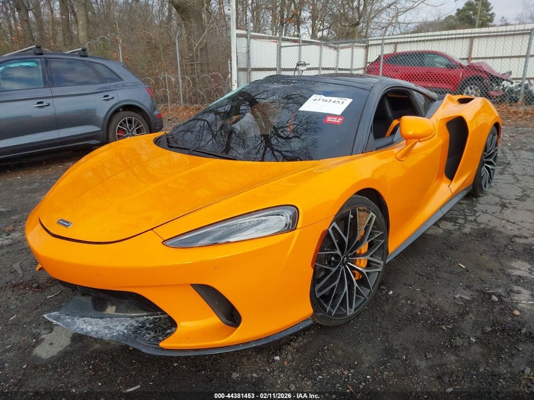 McLaren GT 2023