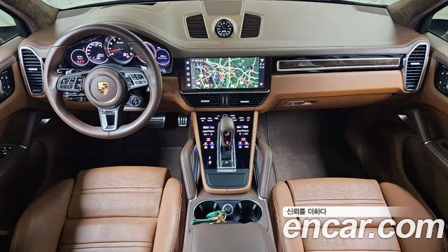Porsche Cayenne 2023