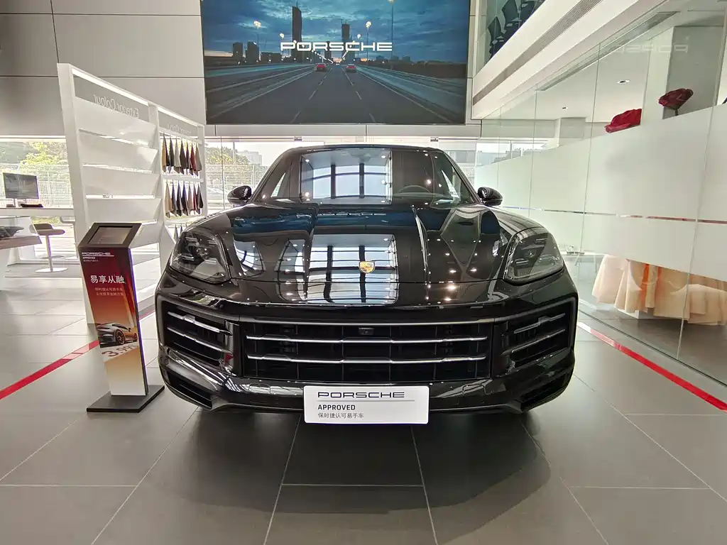 Porsche Cayenne 2025
