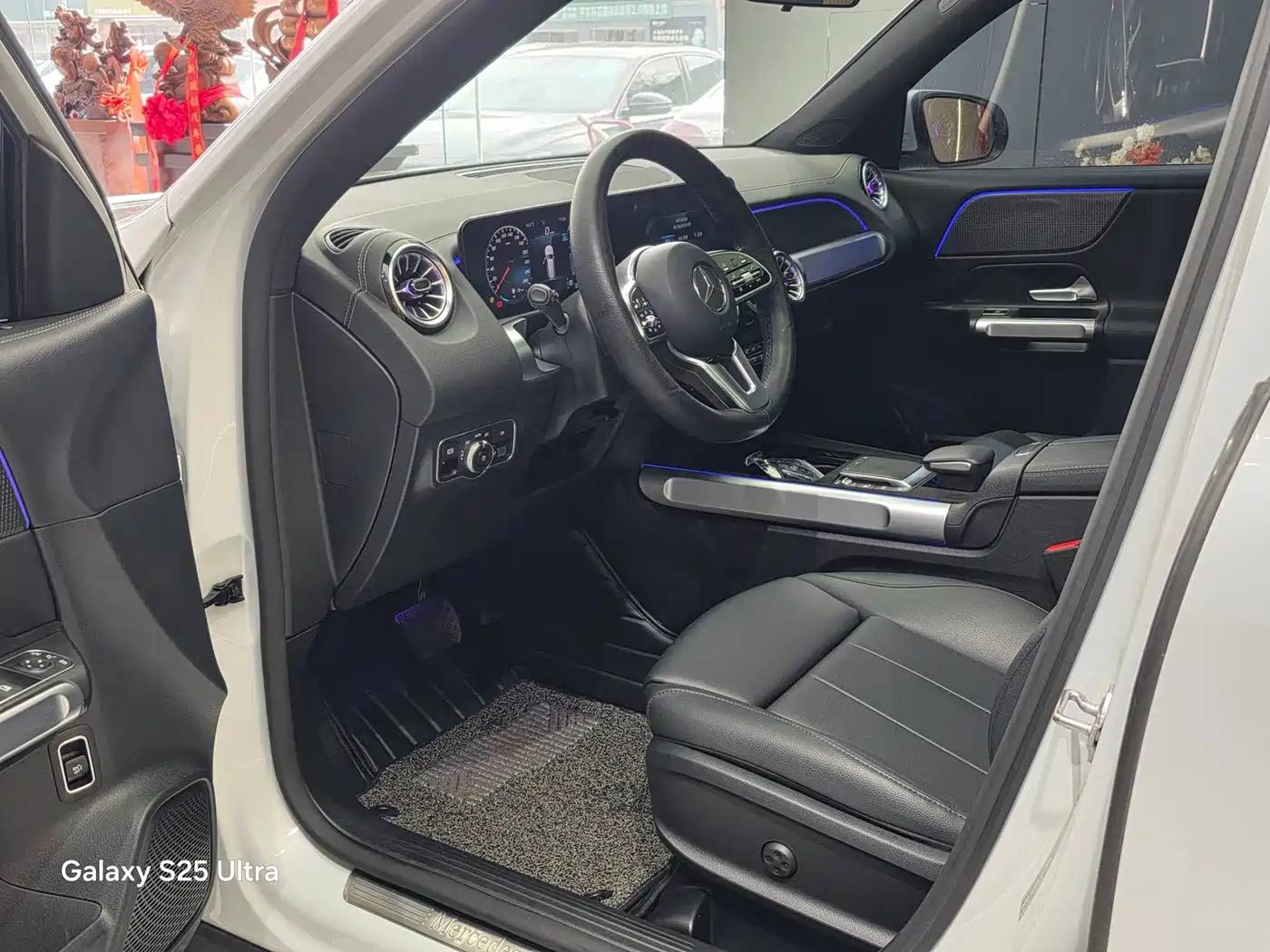 Mercedes-Benz GLB 2021