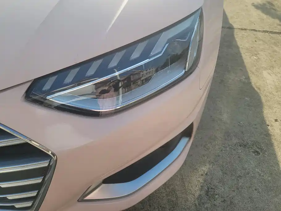 Audi A4 2022
