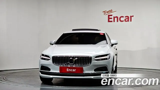 Volvo S90 2022
