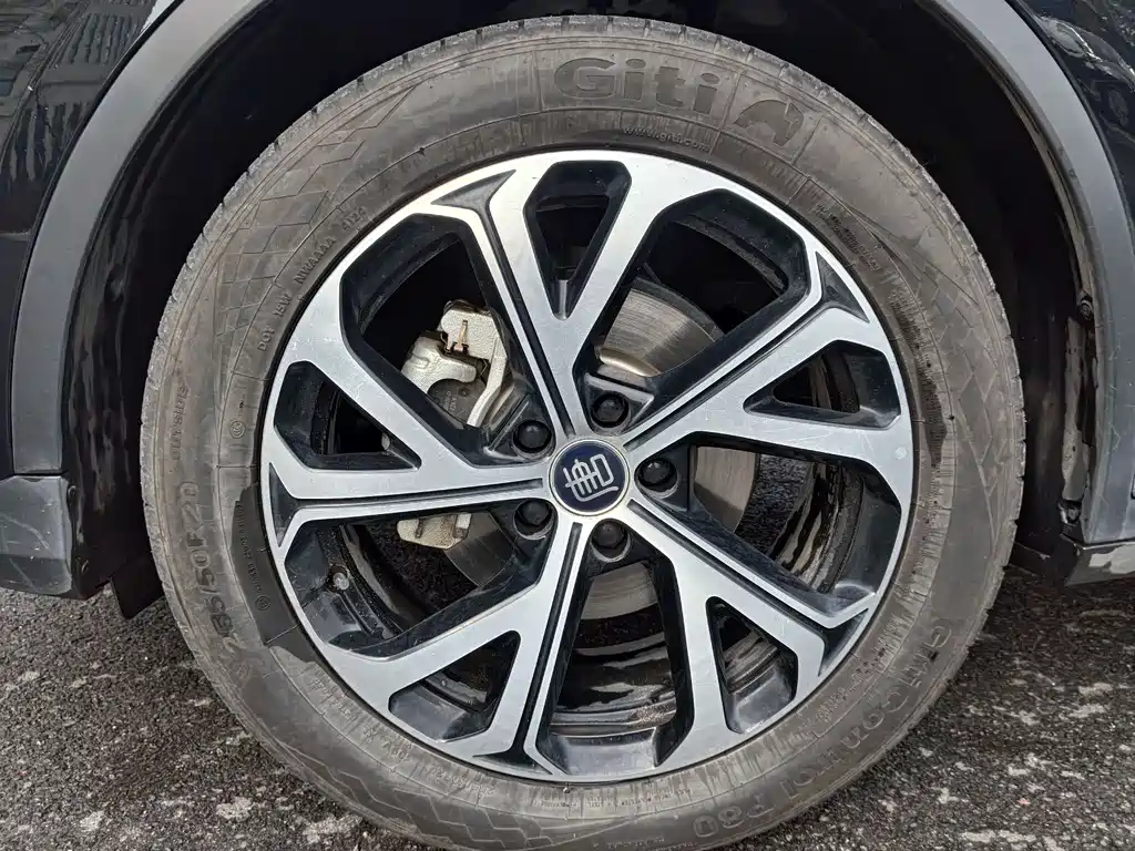 BYD Tang 2024