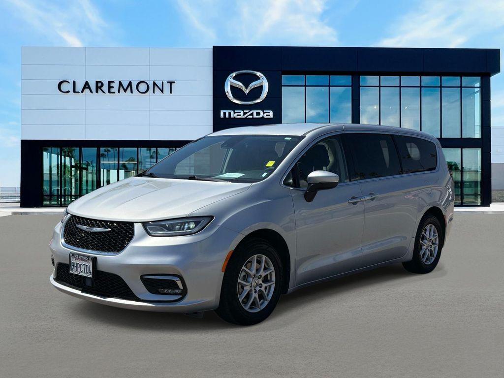 Chrysler Pacifica 2023