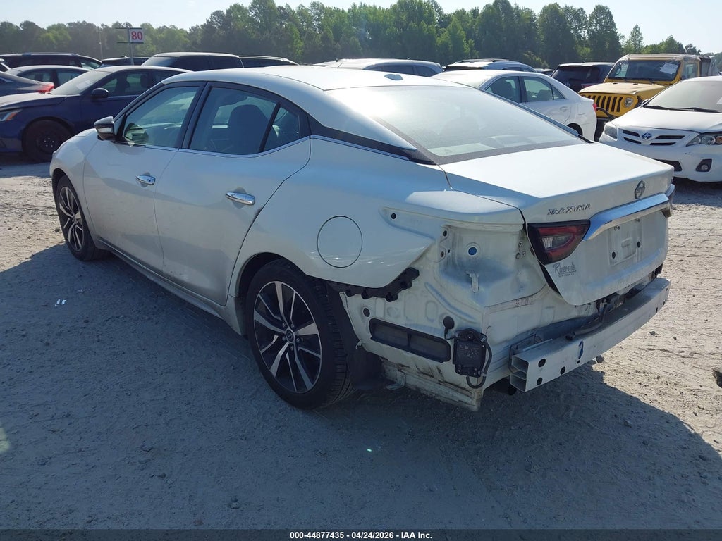 Nissan Maxima 2023
