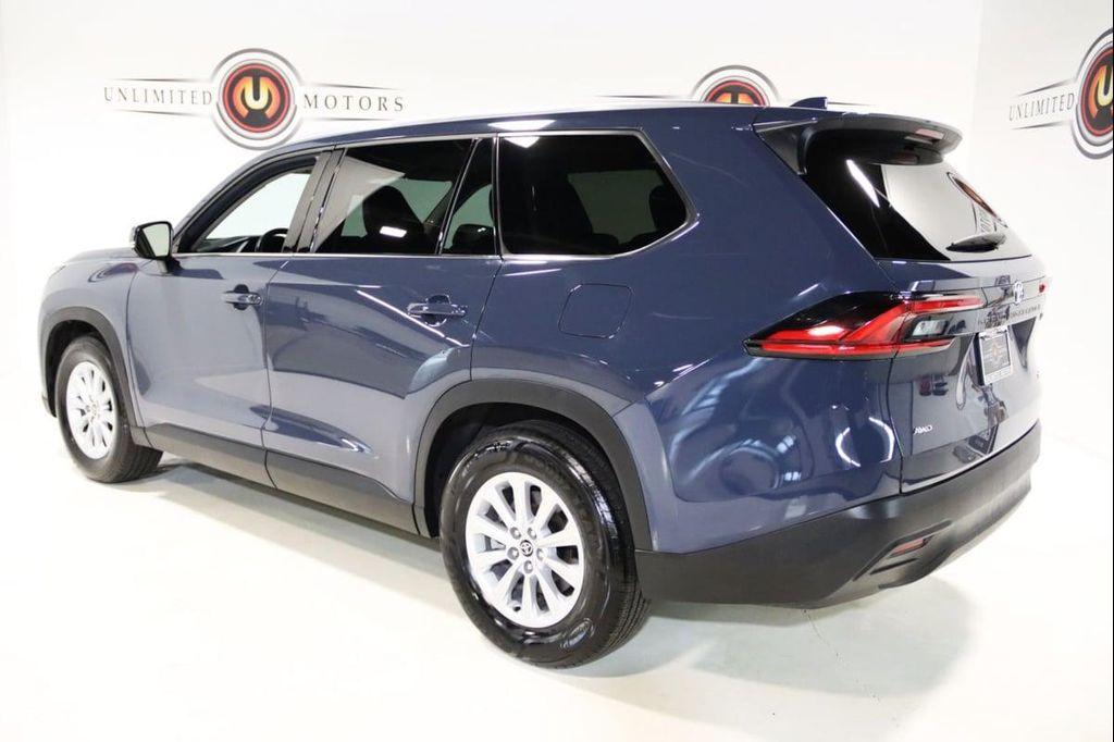 Toyota Grand Highlander 2025