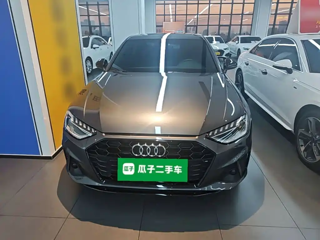 Audi A4 2024
