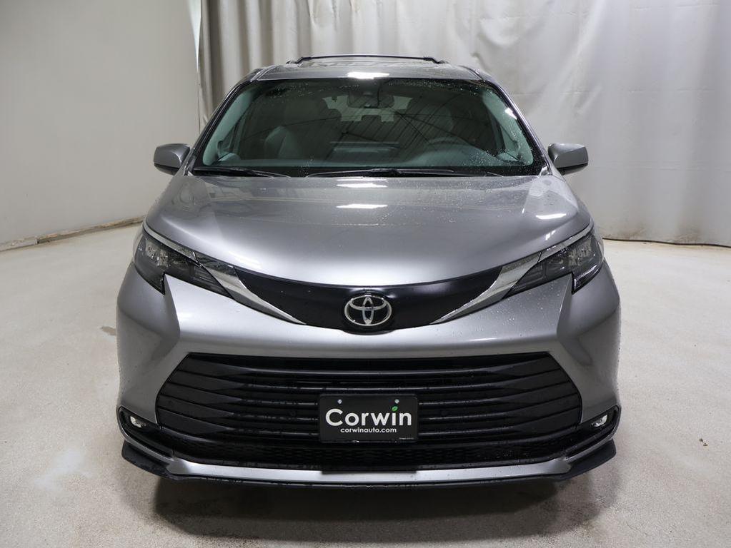 Toyota Sienna 2026