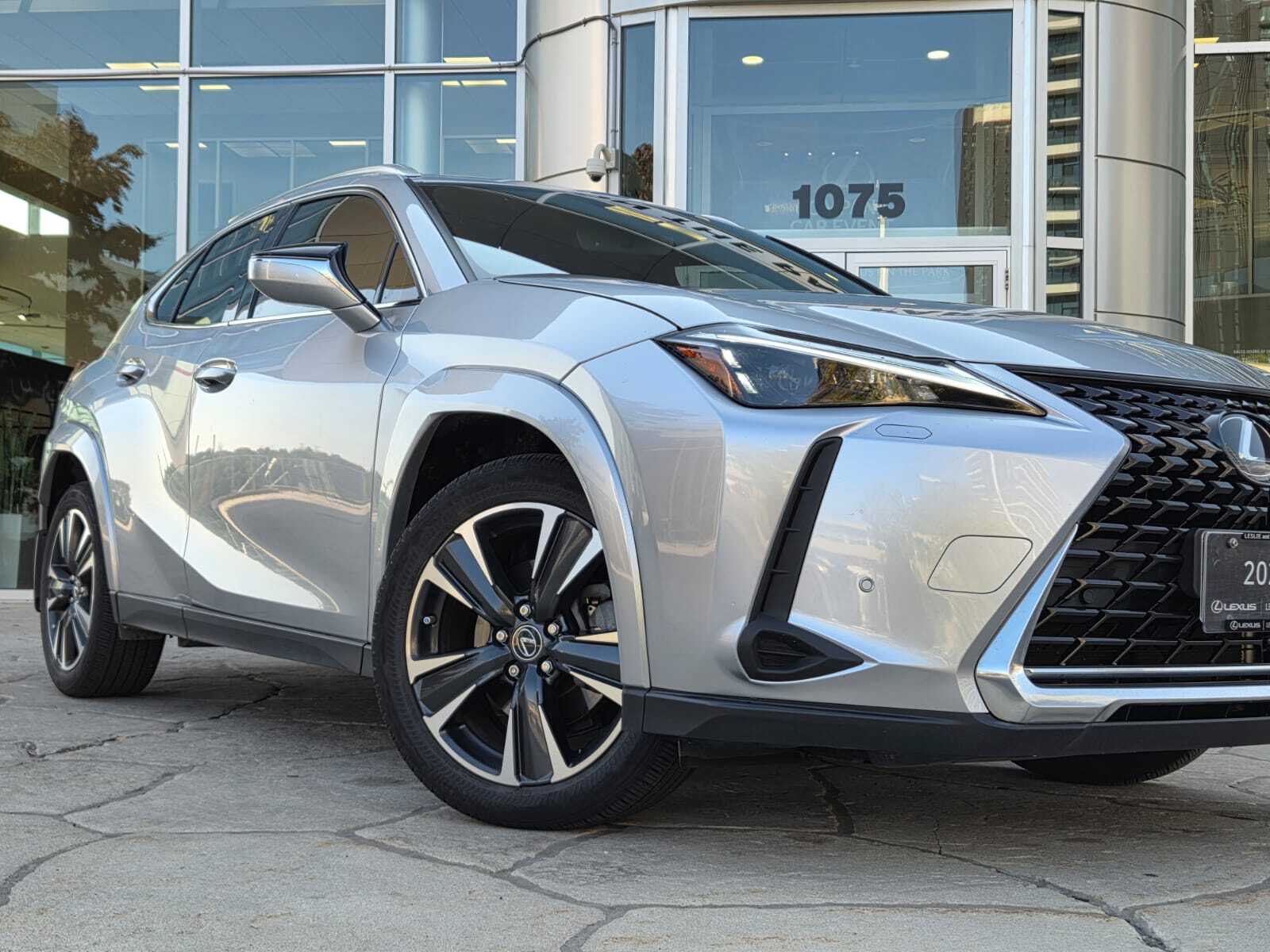 Lexus UX 2023
