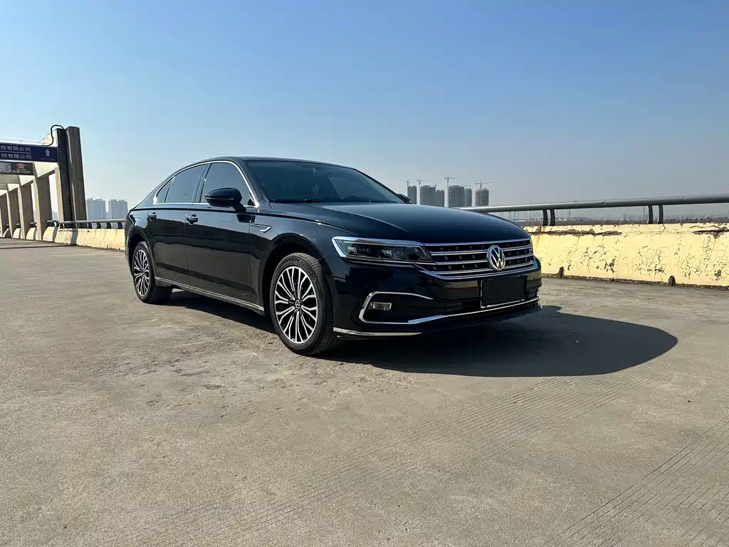Volkswagen Phideon 2023