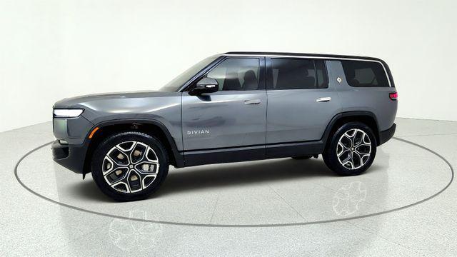 Rivian R1S 2025