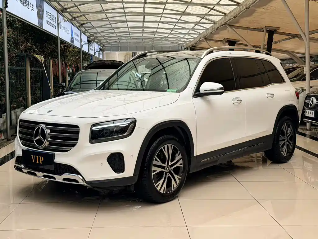 Mercedes-Benz GLB 2024
