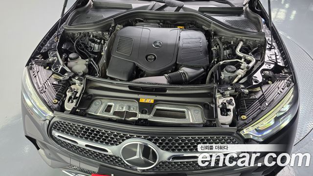 Mercedes-Benz GLC 2023