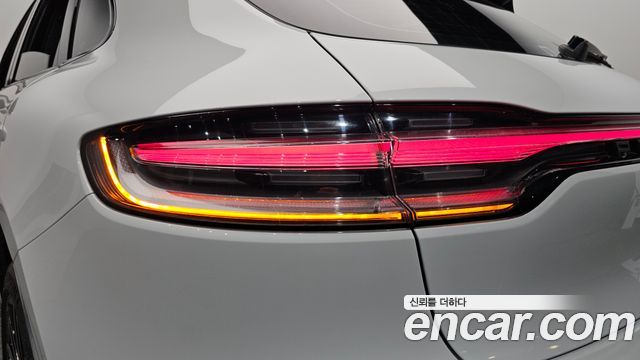 Porsche Macan 2023