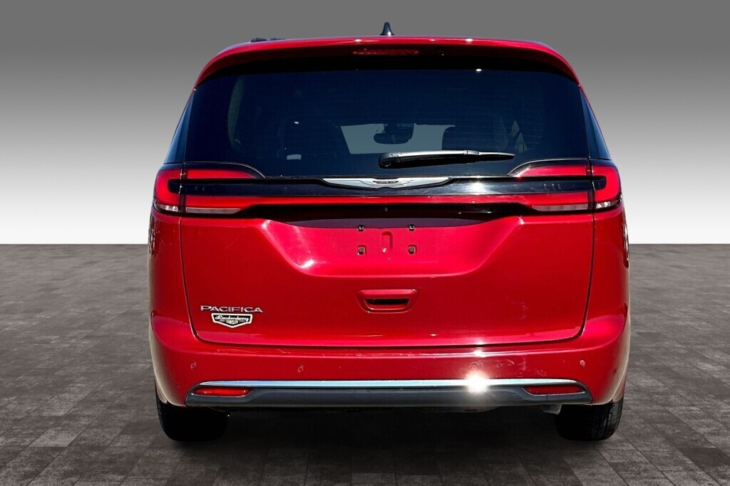 Chrysler Pacifica 2024