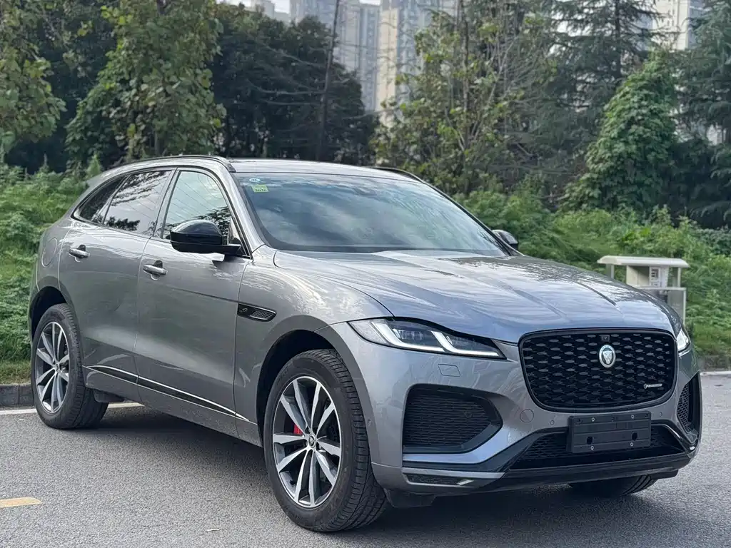 Jaguar F-Pace 2024