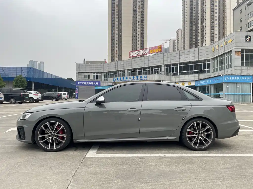 Audi S4 2022