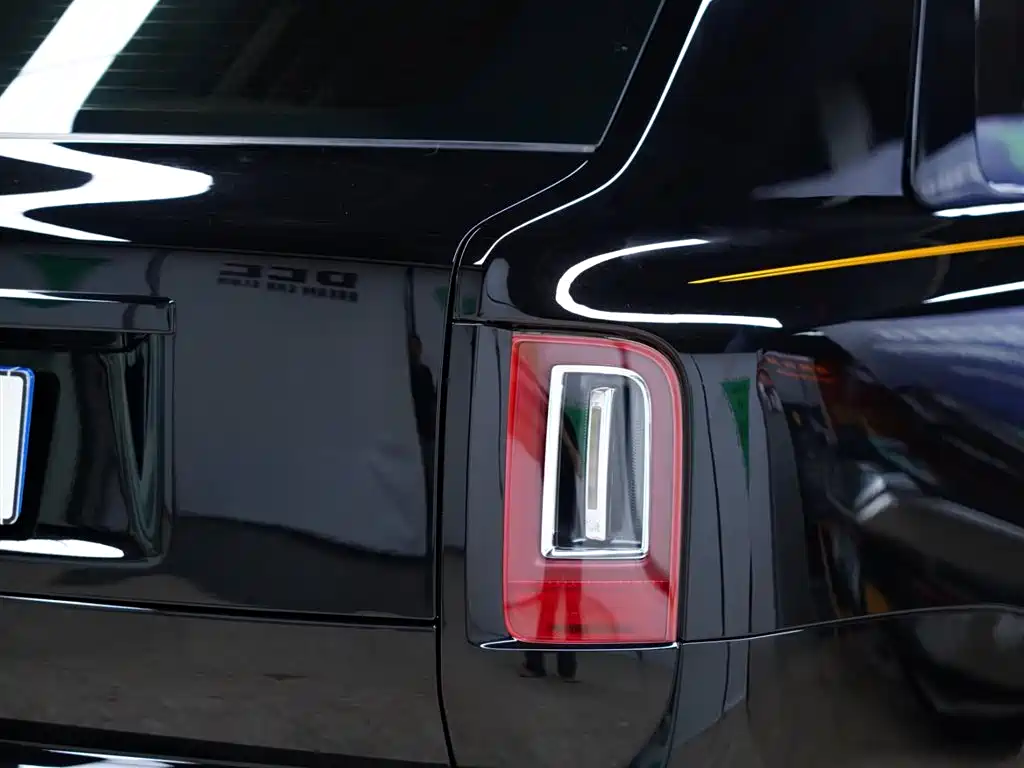 Rolls-Royce Cullinan 2023