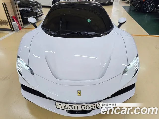 Ferrari SF90 2021