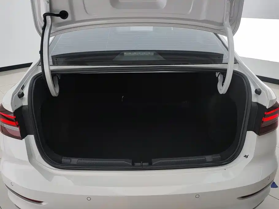 Volkswagen Lavida 2021