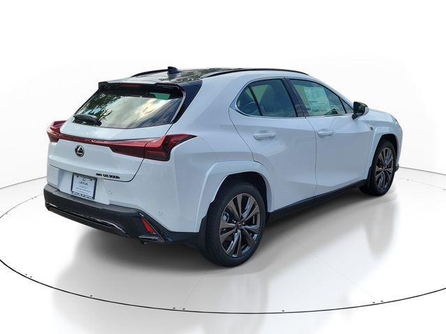 Lexus UX 2026